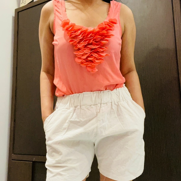 Peach color top - Picture 2 of 5